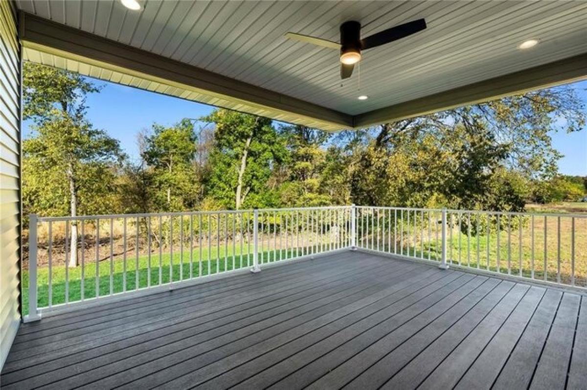 Picture of Home For Sale in Robins, Iowa, United States