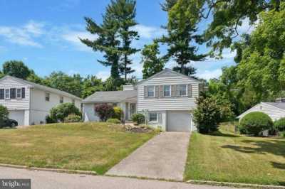 Home For Sale in Elkins Park, Pennsylvania