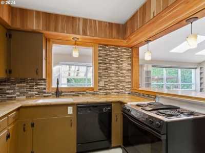 Home For Sale in Longview, Washington