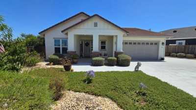 Home For Sale in Hollister, California