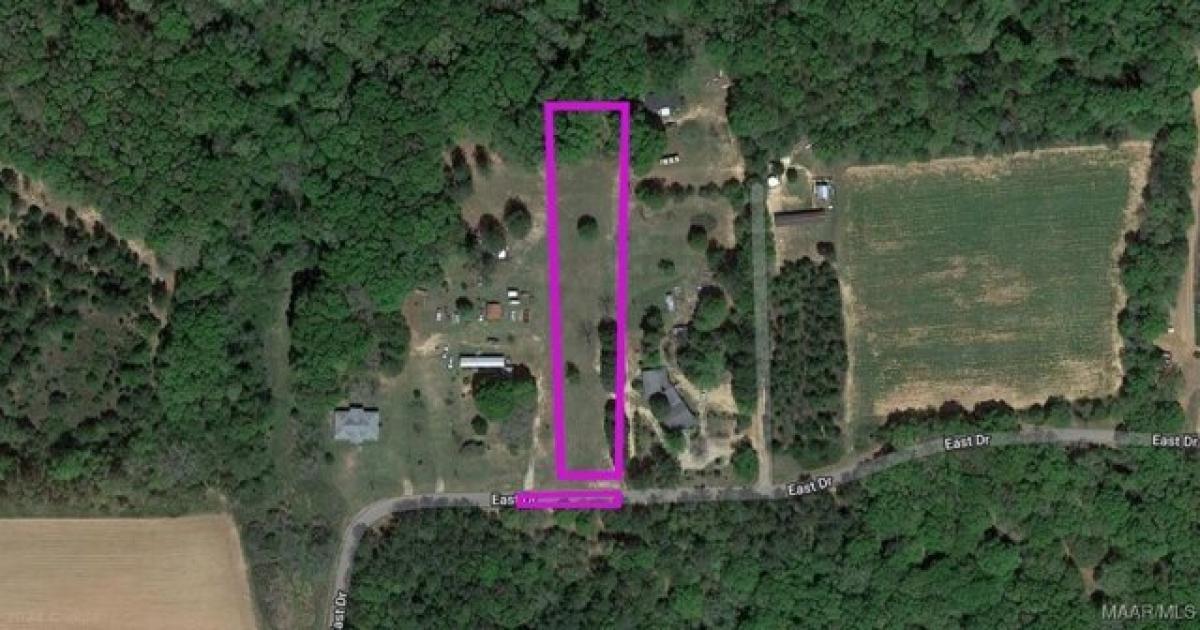 Picture of Residential Land For Sale in Enterprise, Alabama, United States