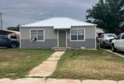 Home For Sale in Levelland, Texas