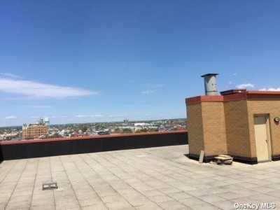 Apartment For Rent in Long Beach, New York