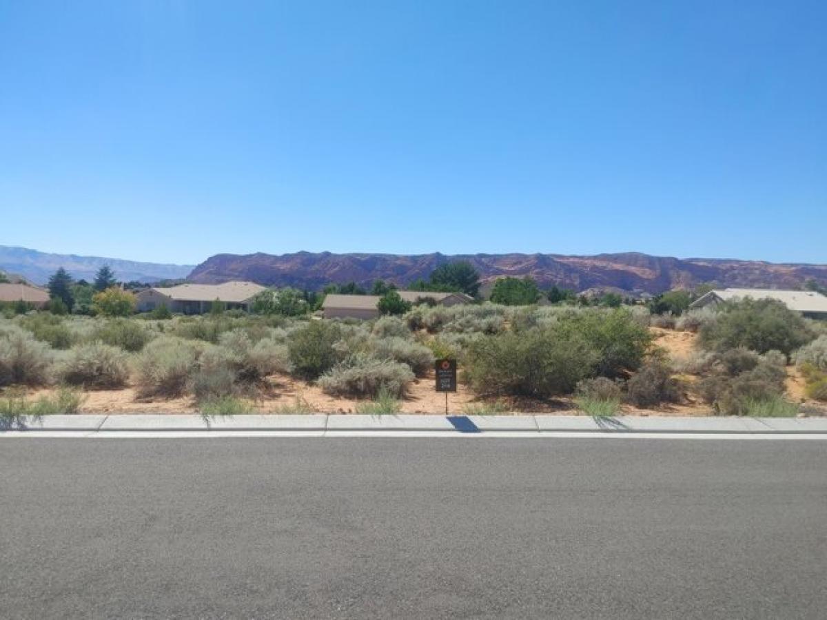 Picture of Residential Land For Sale in Saint George, Utah, United States