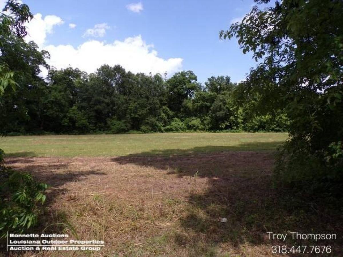 Picture of Residential Land For Sale in Evergreen, Louisiana, United States