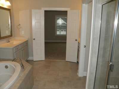 Home For Rent in Holly Springs, North Carolina