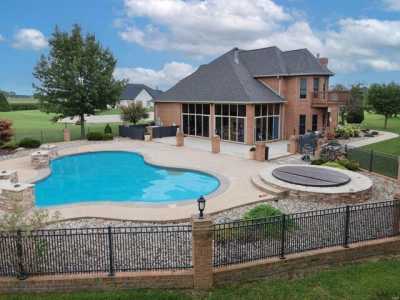 Home For Sale in Highland, Illinois