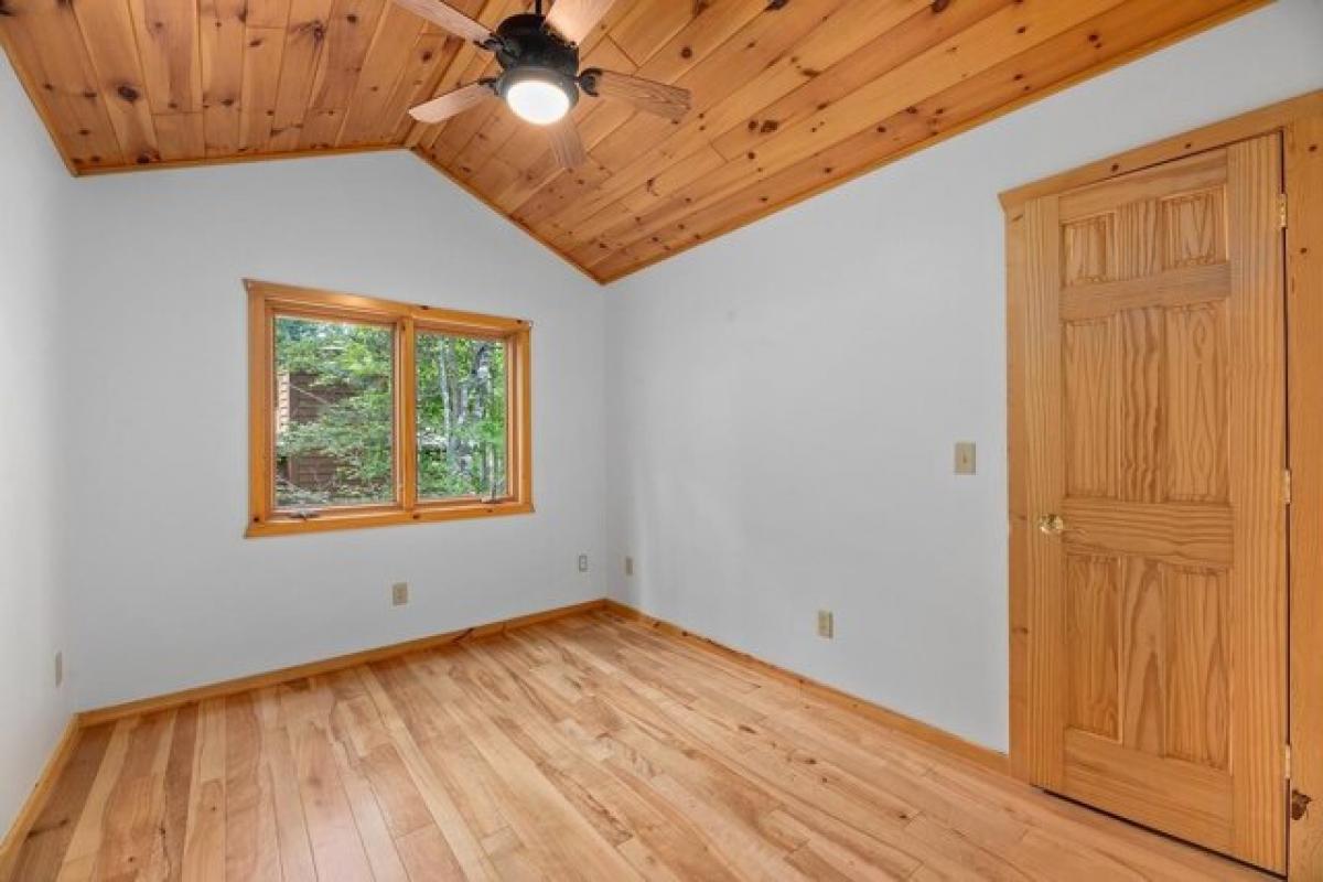 Picture of Home For Sale in Lac du Flambeau, Wisconsin, United States