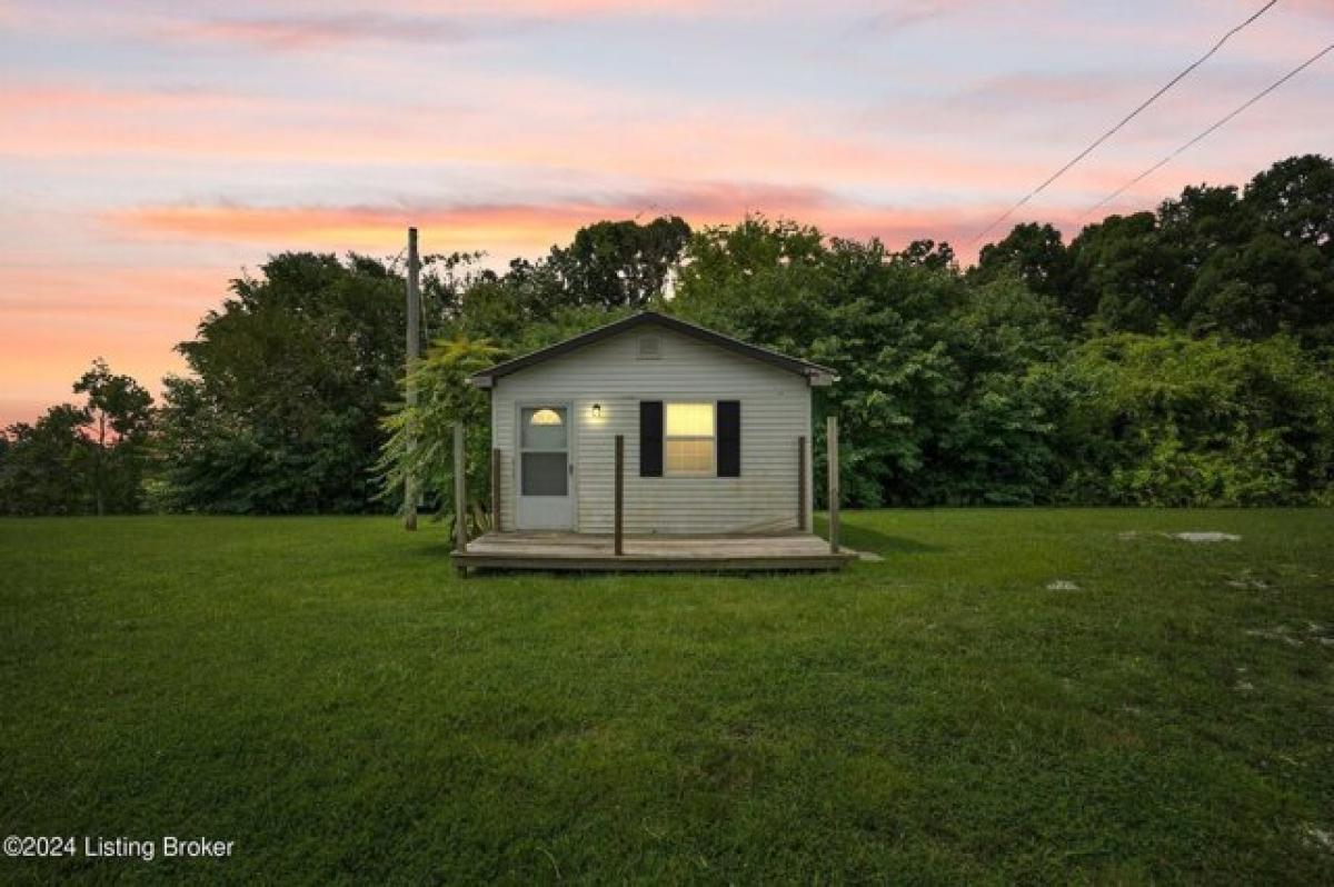 Picture of Home For Sale in Brownsville, Kentucky, United States