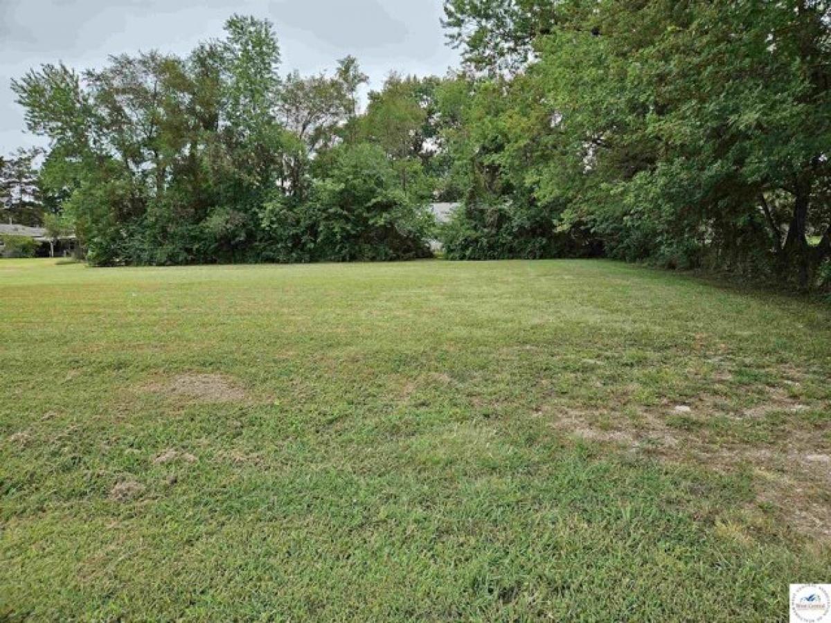 Picture of Residential Land For Sale in Sedalia, Missouri, United States