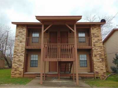 Home For Rent in Marble Falls, Texas