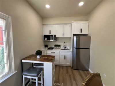 Home For Sale in Inglewood, California