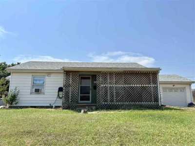 Home For Sale in Ponca City, Oklahoma