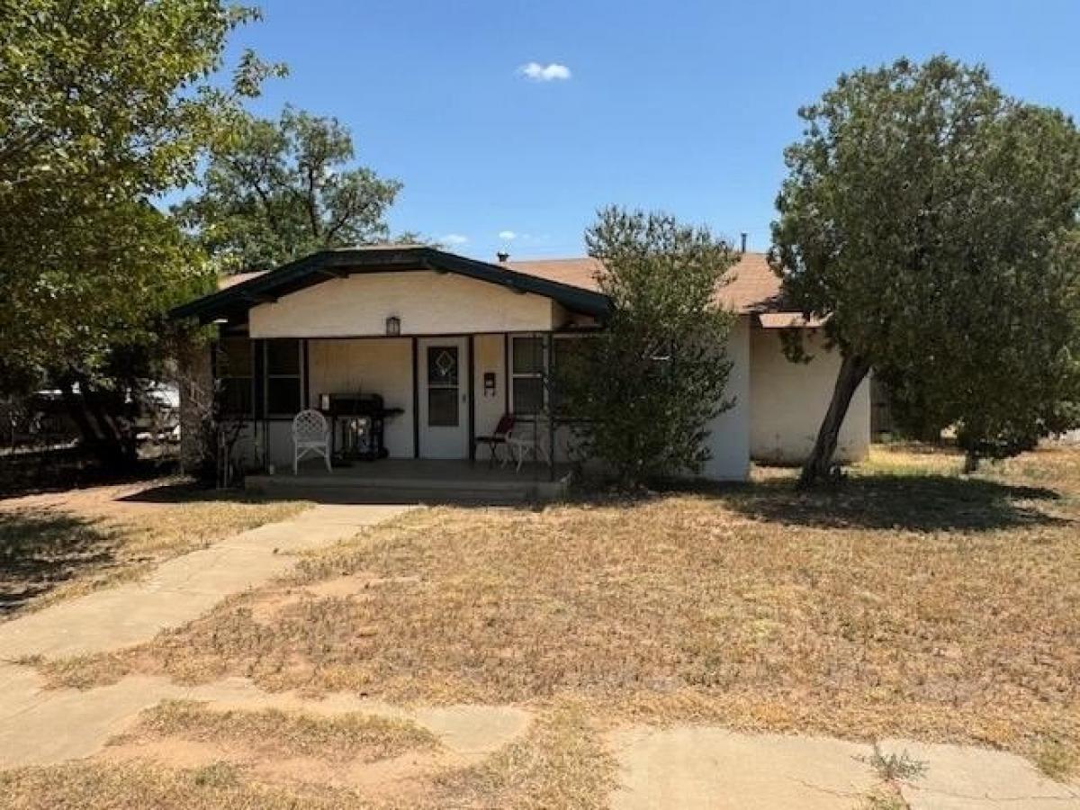 Picture of Home For Sale in Slaton, Texas, United States