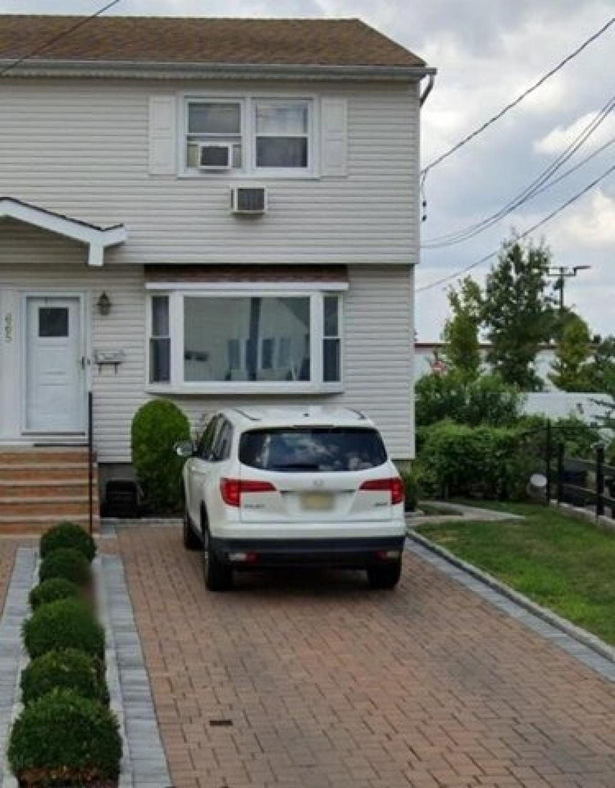 Picture of Home For Rent in Secaucus, New Jersey, United States