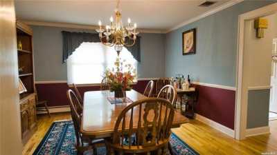 Home For Sale in East Setauket, New York