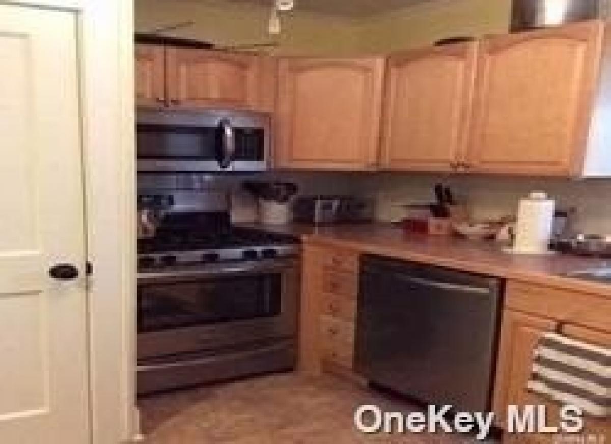 Picture of Home For Rent in Long Beach, New York, United States