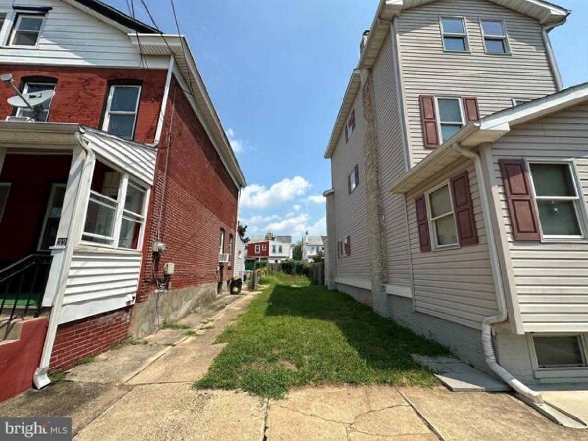 Picture of Residential Land For Rent in Trenton, New Jersey, United States