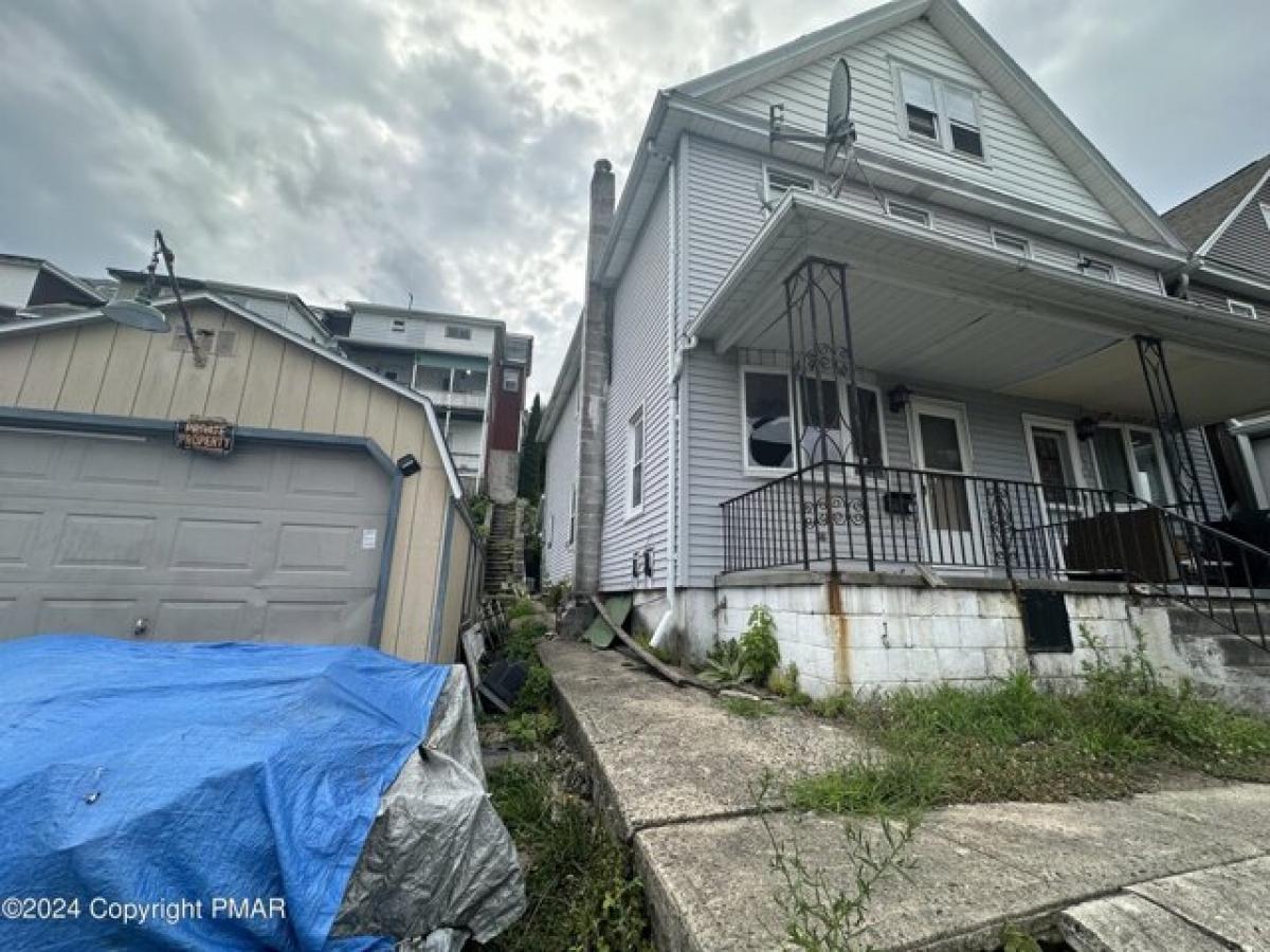 Picture of Home For Sale in Tamaqua, Pennsylvania, United States