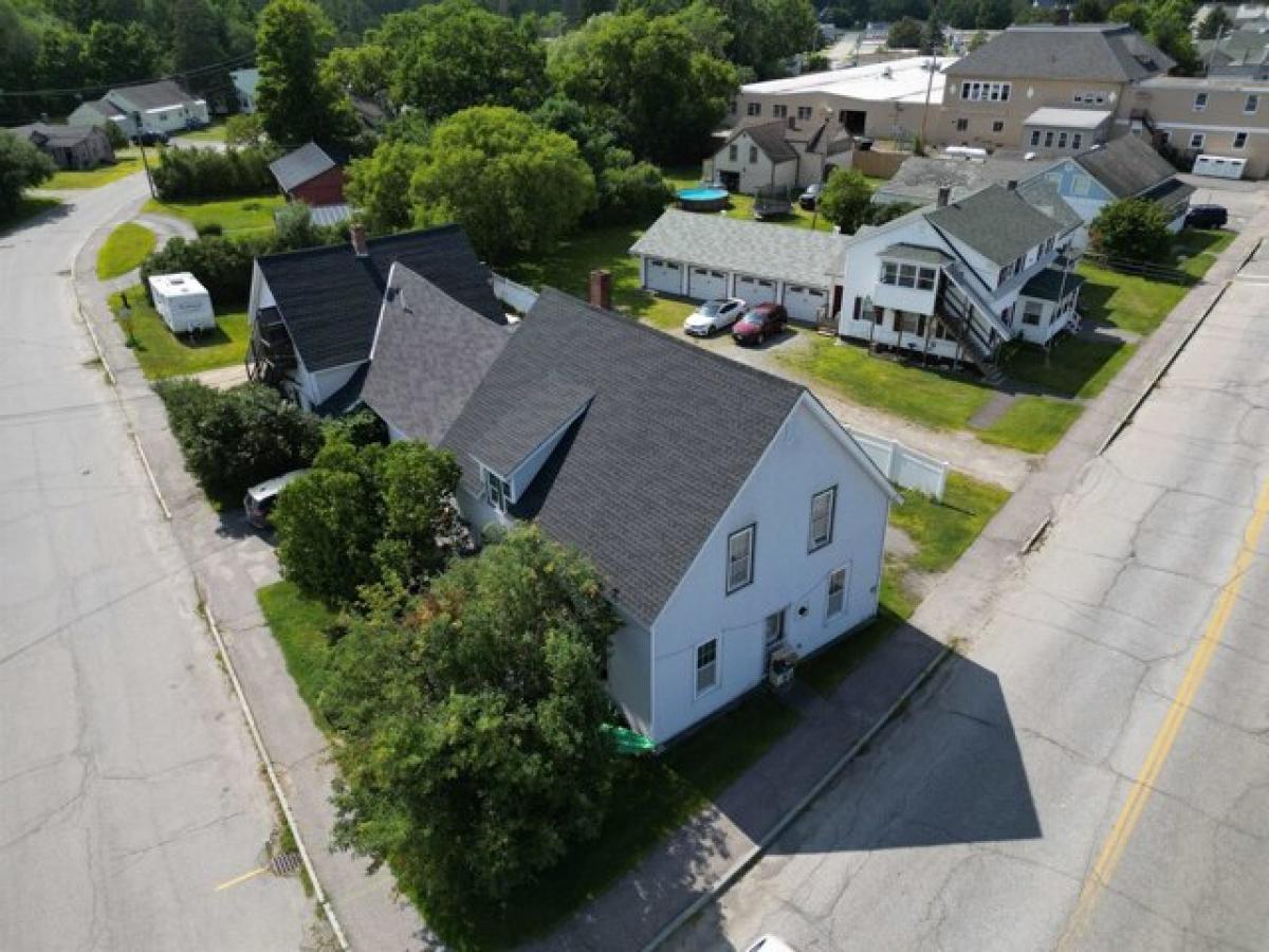 Picture of Home For Sale in Littleton, New Hampshire, United States