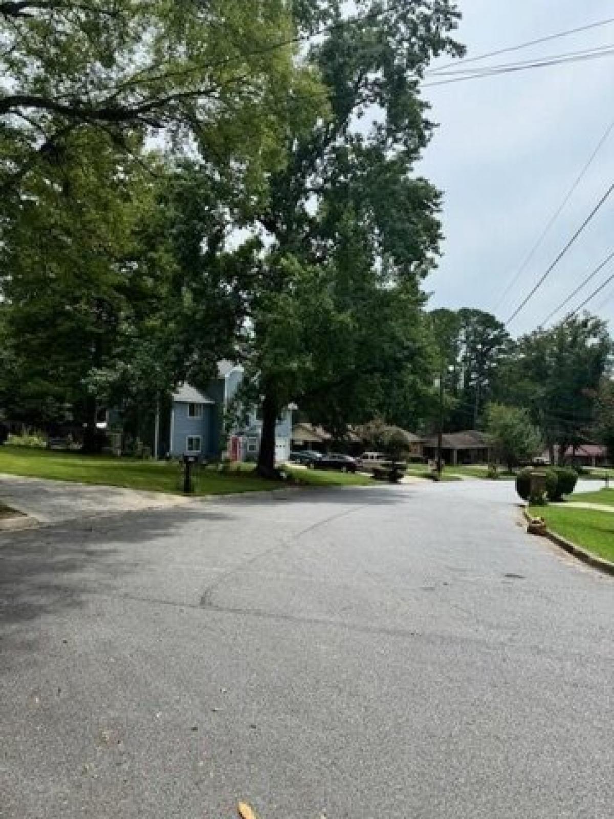 Picture of Residential Land For Sale in East Point, Georgia, United States