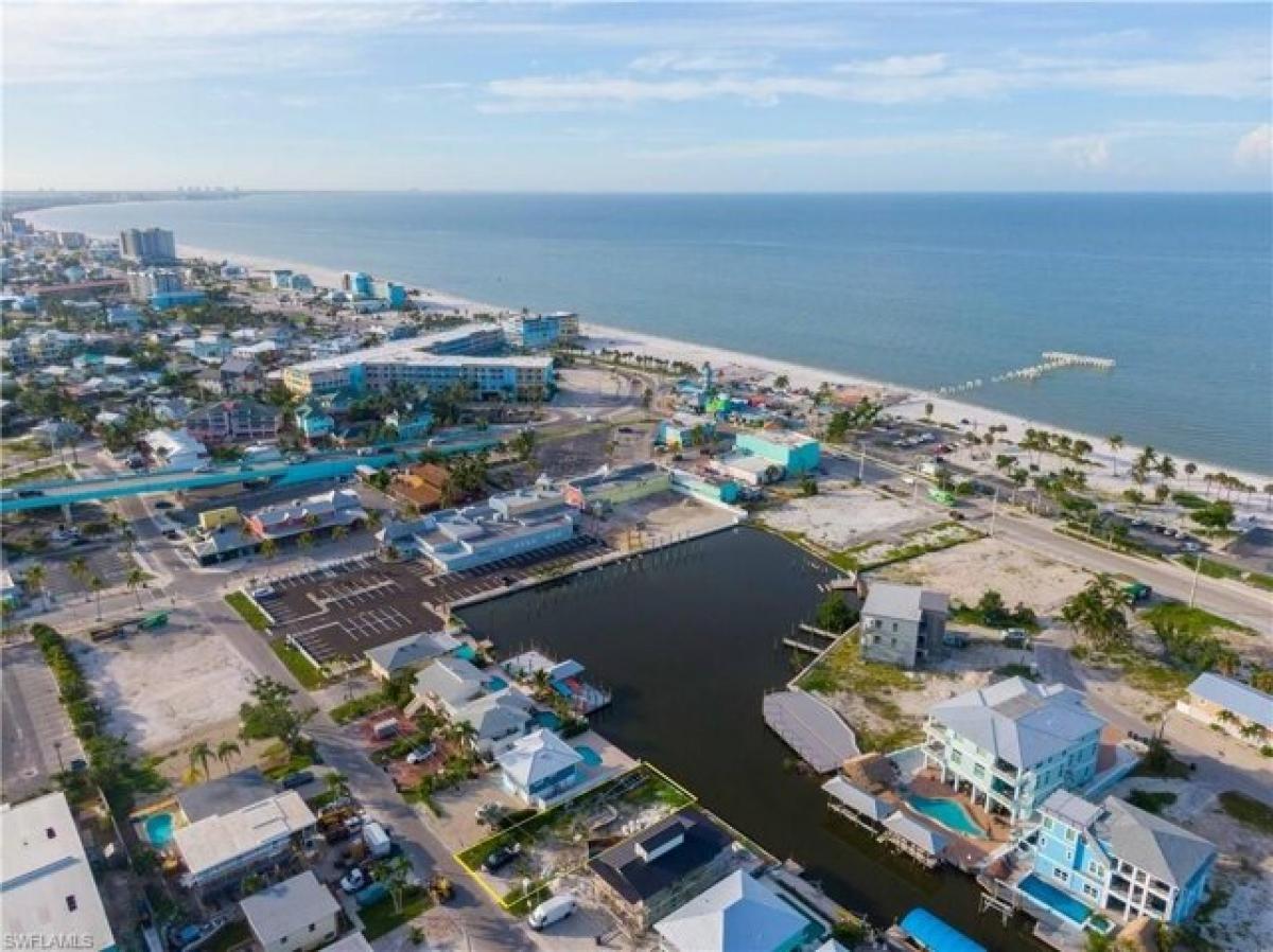 Picture of Residential Land For Sale in Fort Myers Beach, Florida, United States