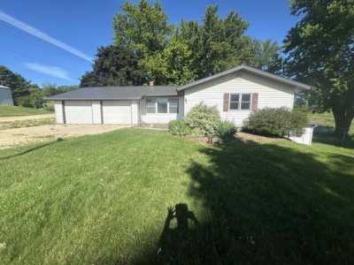 Home For Sale in Barneveld, Wisconsin