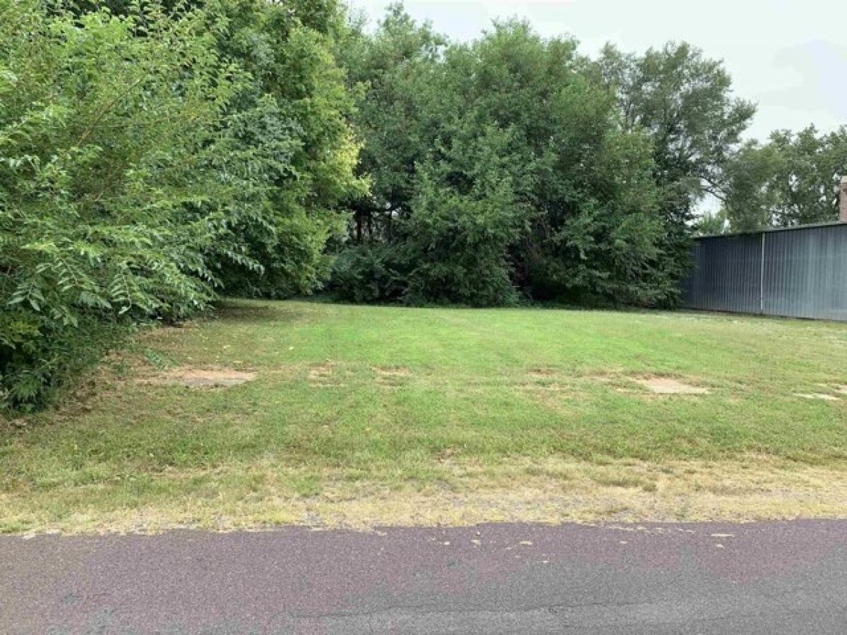 Picture of Residential Land For Rent in Sedalia, Missouri, United States