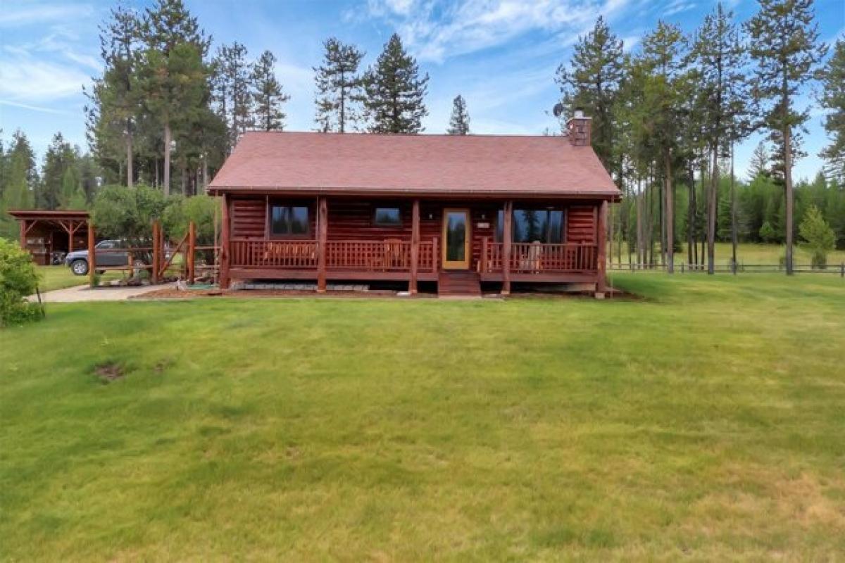 Picture of Home For Sale in Condon, Montana, United States