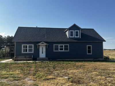 Home For Sale in Quinter, Kansas