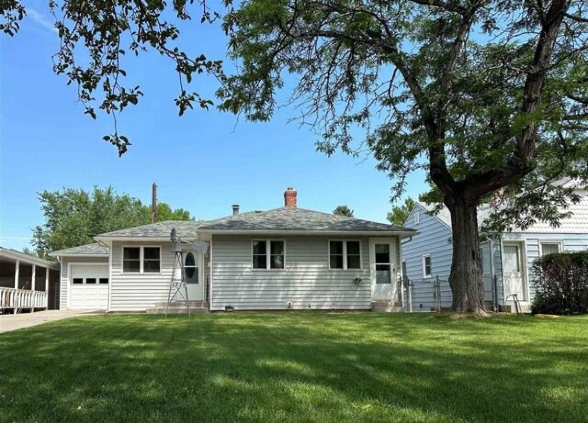 Picture of Home For Sale in Cody, Wyoming, United States