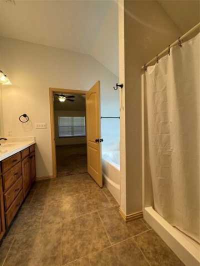 Home For Rent in Granbury, Texas