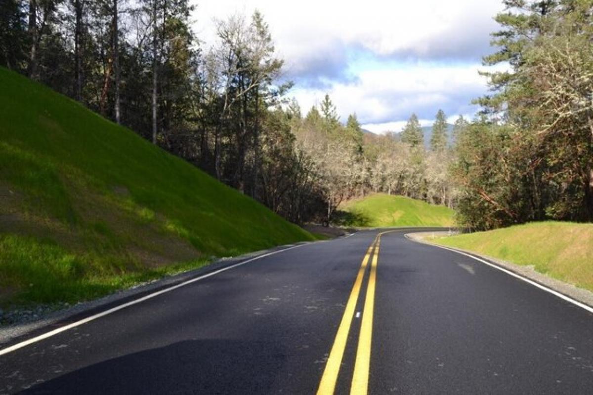 Picture of Residential Land For Sale in Grants Pass, Oregon, United States