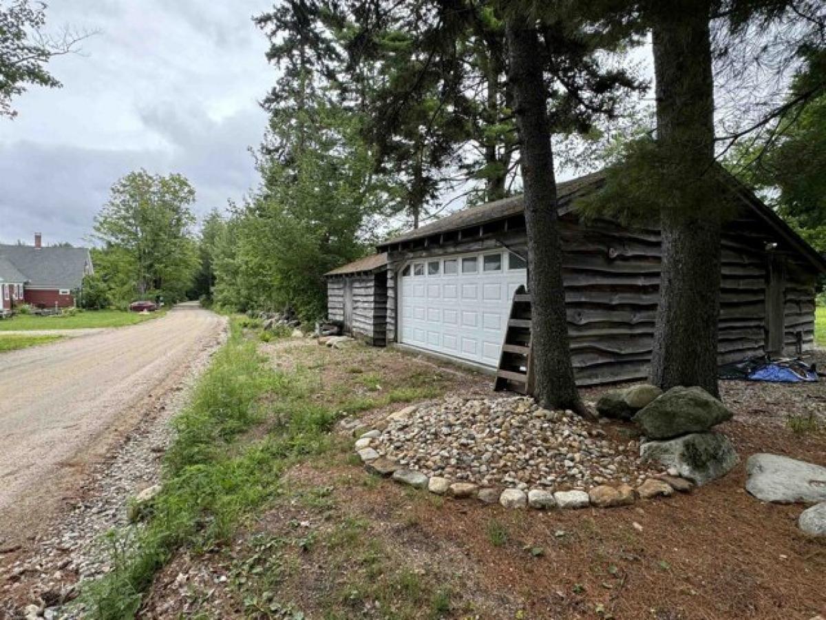 Picture of Home For Sale in Ossipee, New Hampshire, United States