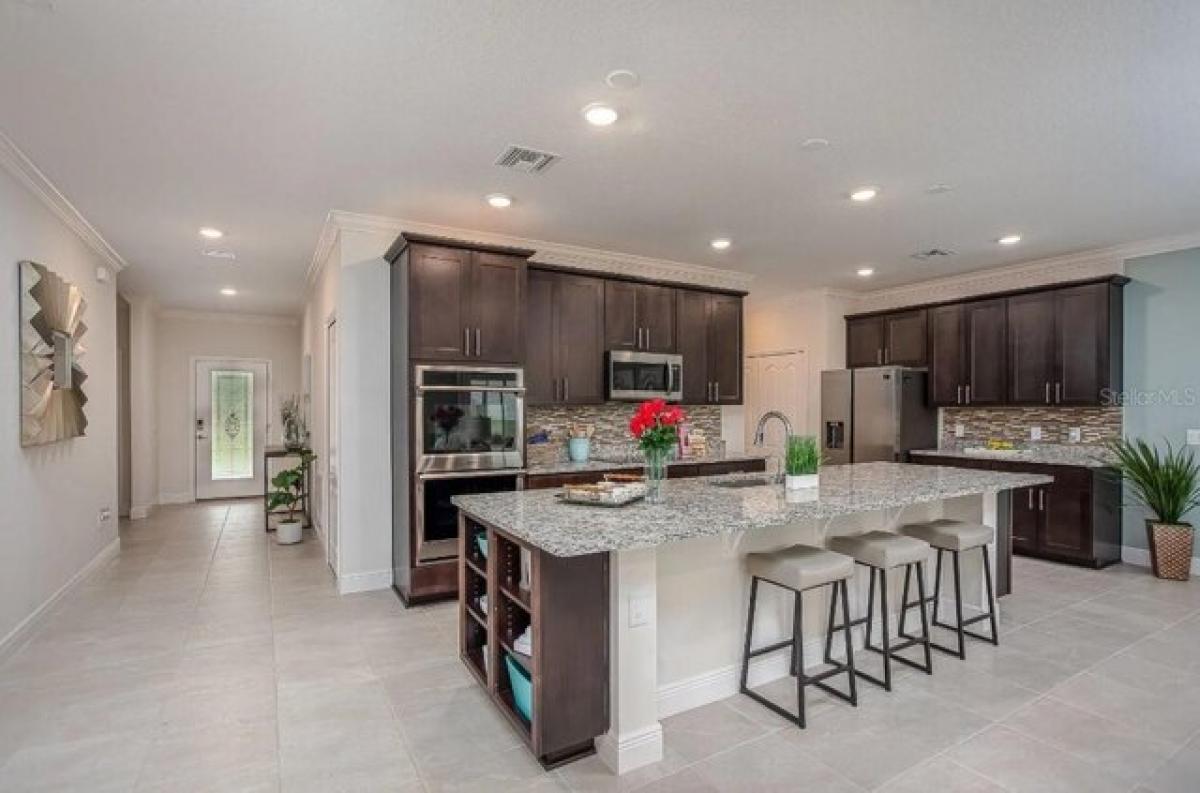 Picture of Home For Sale in Mascotte, Florida, United States