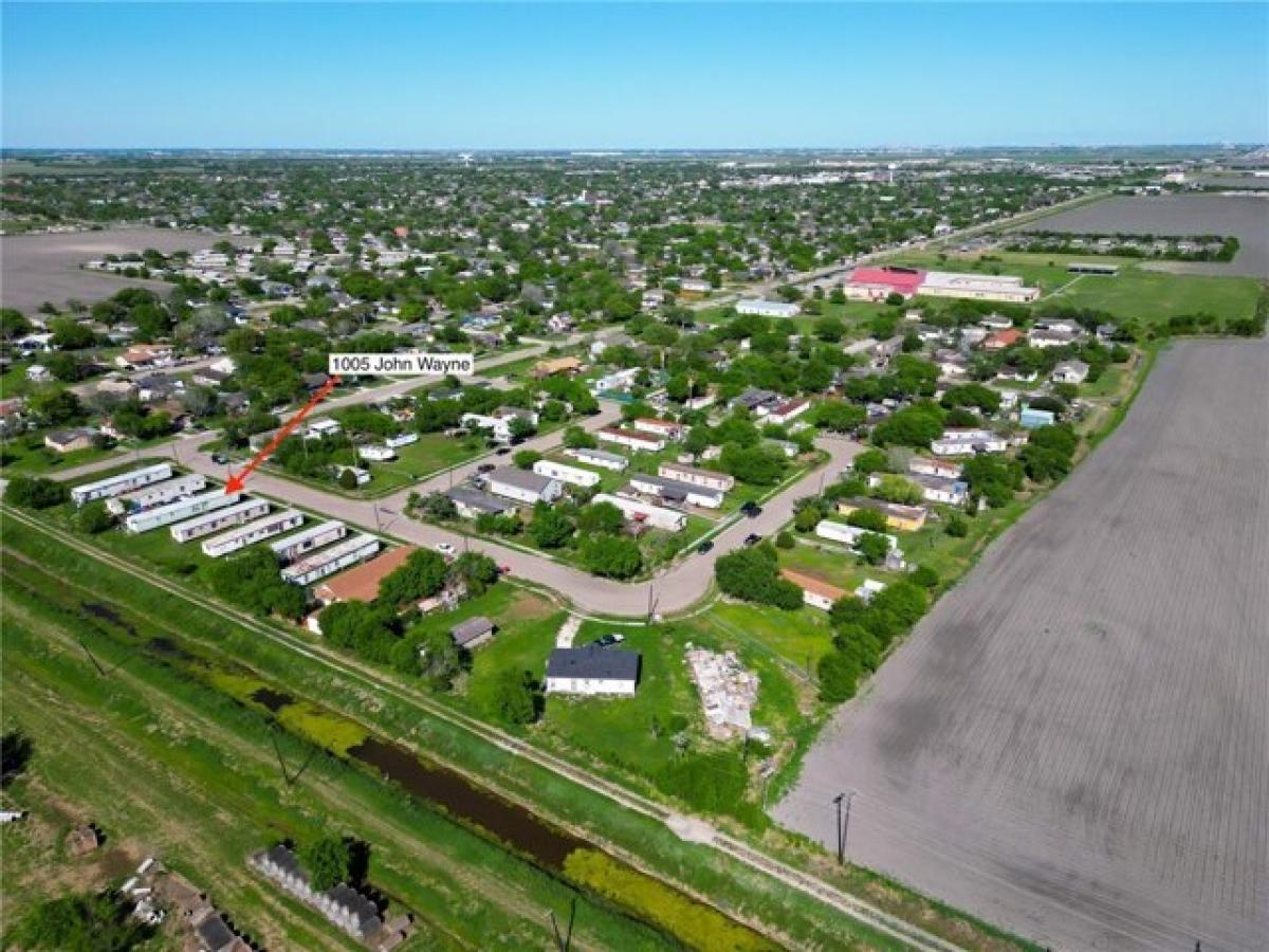 Picture of Residential Land For Sale in Robstown, Texas, United States