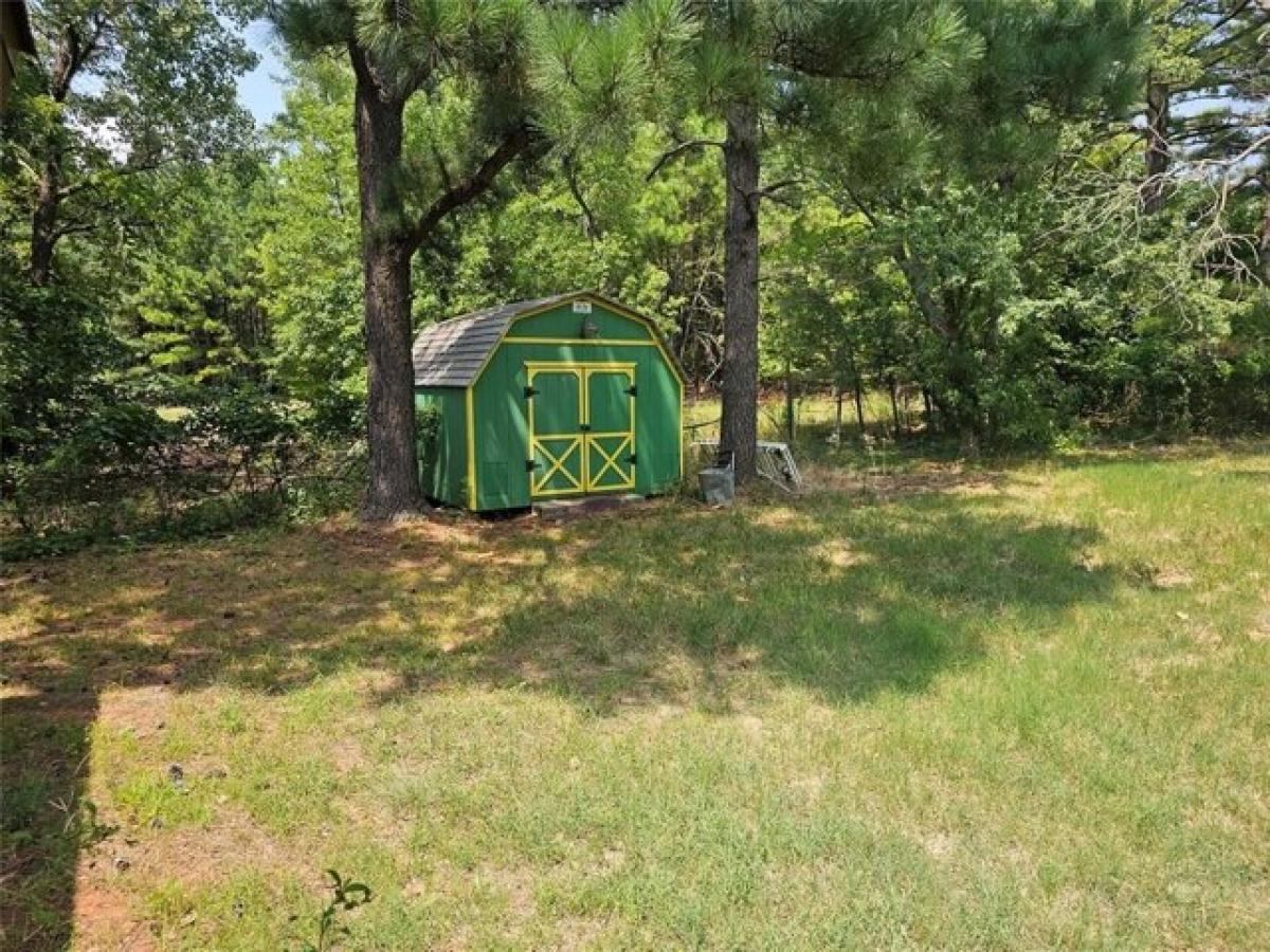 Picture of Home For Sale in Lexington, Oklahoma, United States