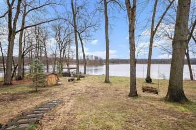 Home For Sale in Edwardsburg, Michigan