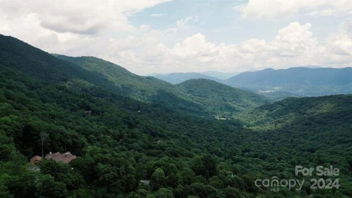 Picture of Residential Land For Sale in Waynesville, North Carolina, United States