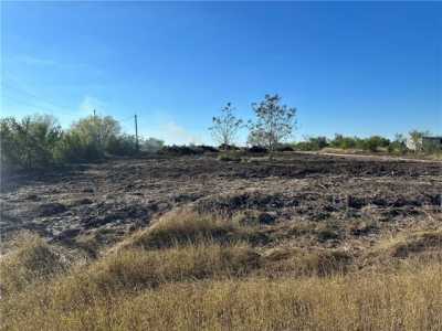 Residential Land For Sale in Orange Grove, Texas