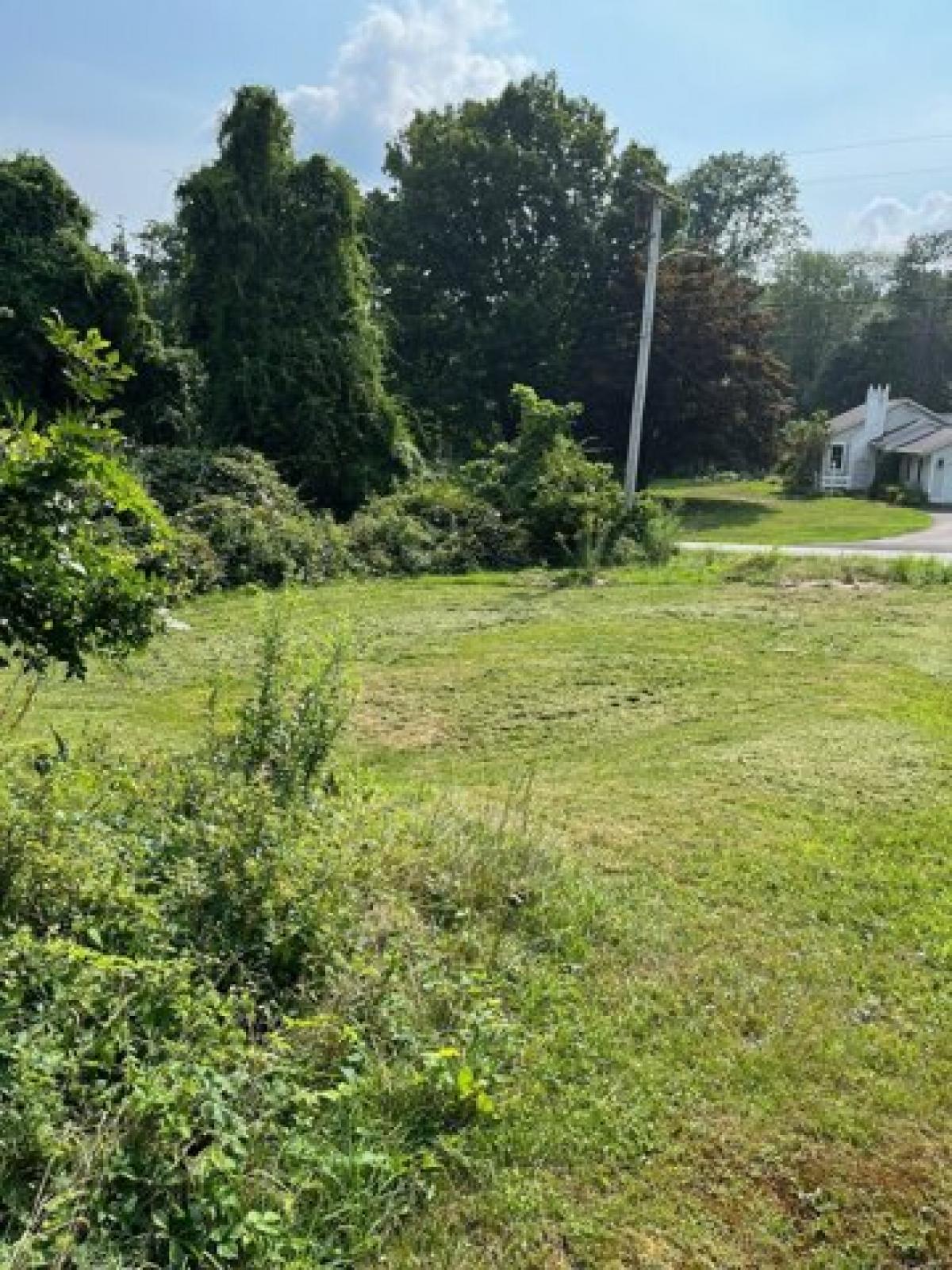 Picture of Residential Land For Sale in Norwich, Connecticut, United States