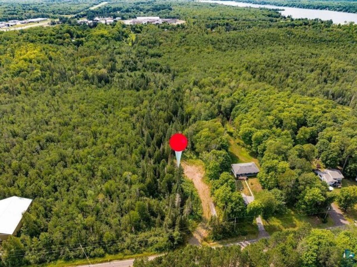 Picture of Residential Land For Sale in Duluth, Minnesota, United States