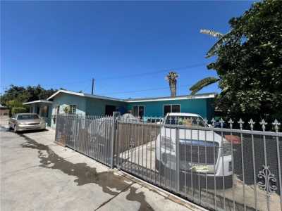 Home For Sale in El Monte, California