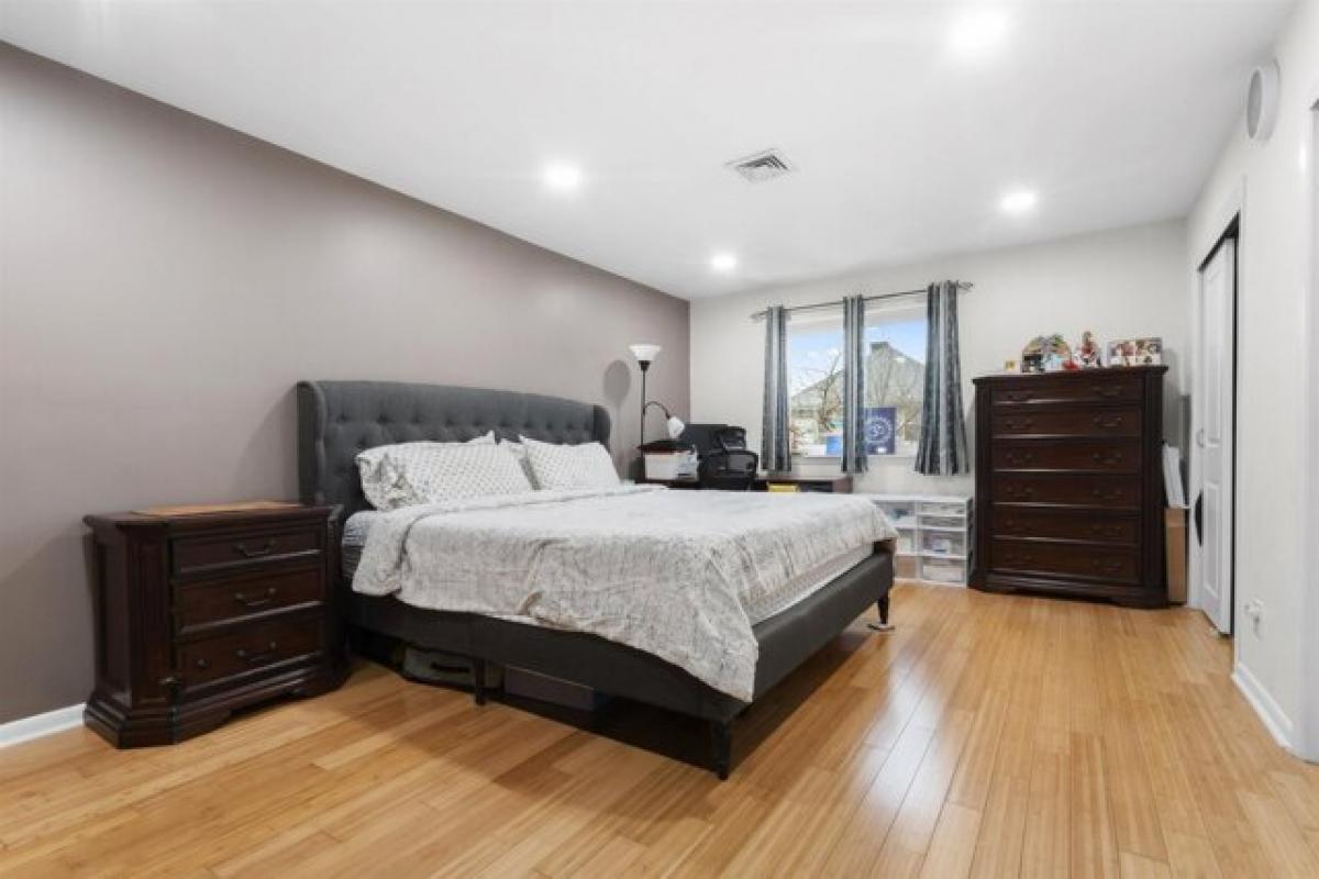 Picture of Home For Rent in North Bergen, New Jersey, United States