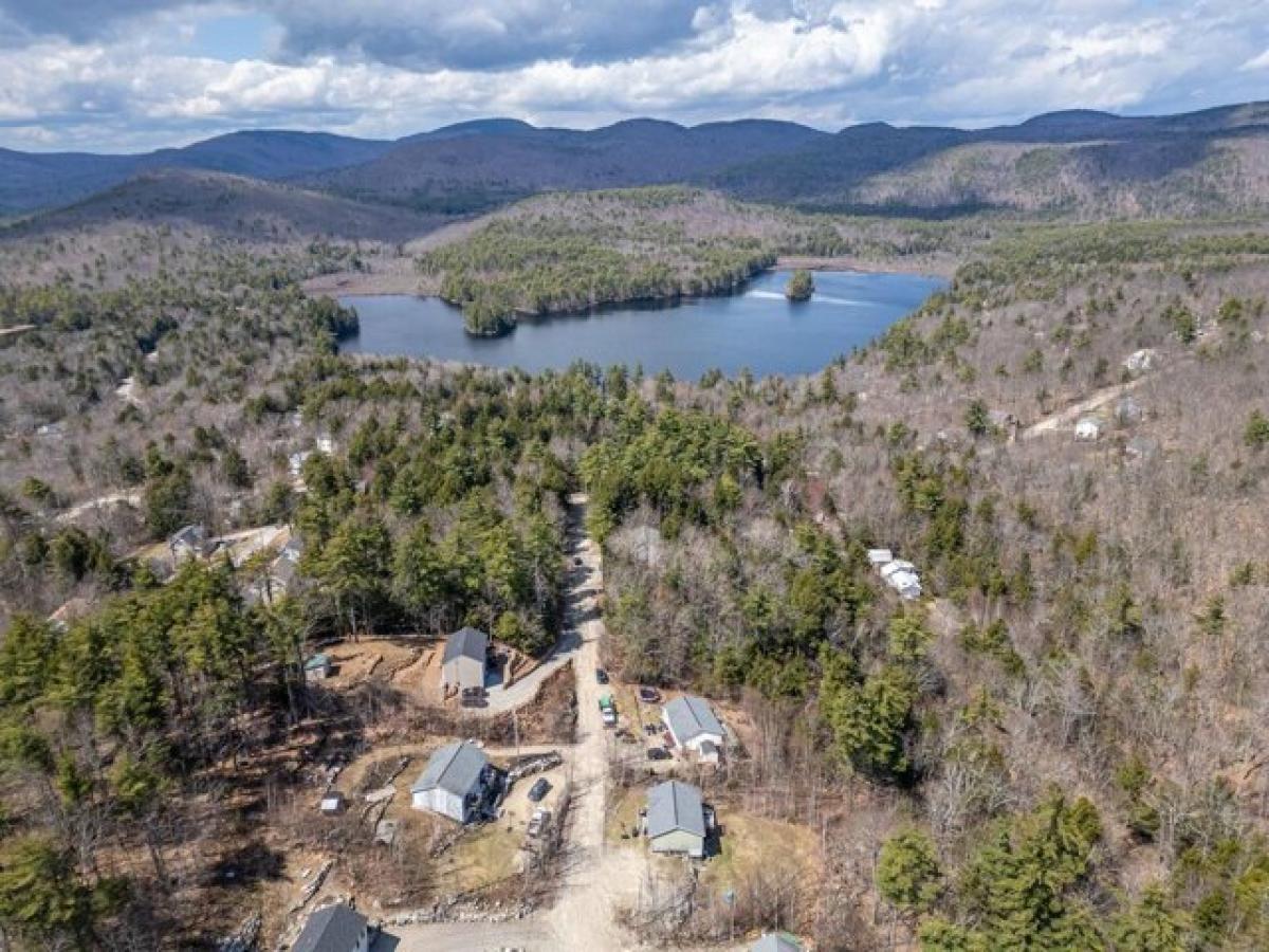 Picture of Residential Land For Sale in Alton, New Hampshire, United States