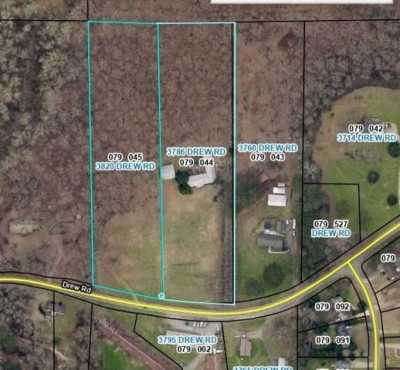 Residential Land For Sale in Cumming, Georgia