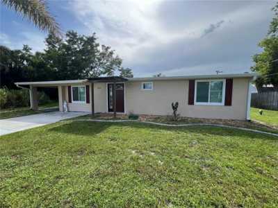 Home For Rent in Englewood, Florida