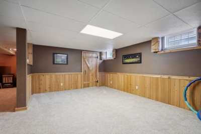 Home For Sale in Dyersville, Iowa