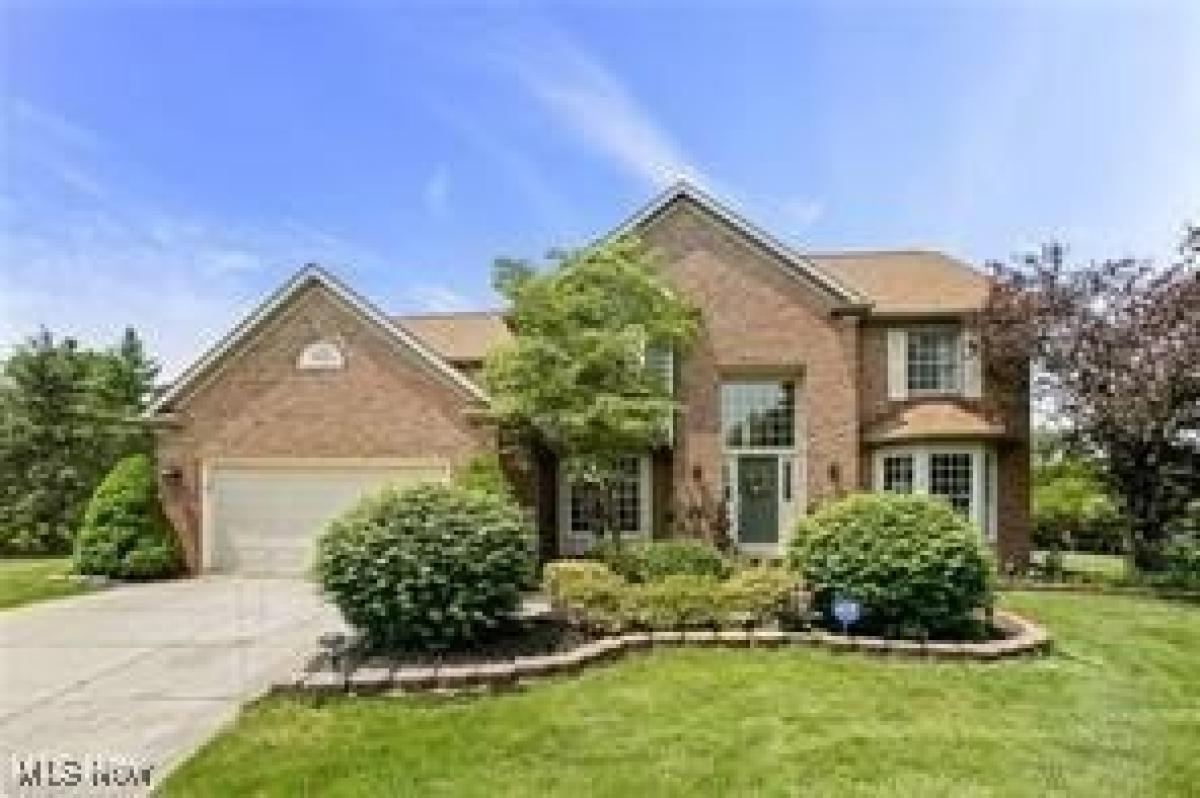 Picture of Home For Sale in Cuyahoga Falls, Ohio, United States