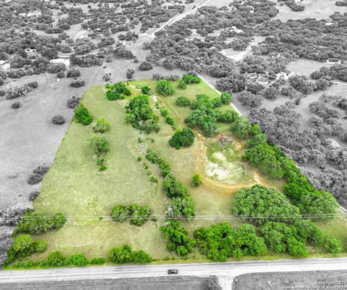 Picture of Residential Land For Sale in Boerne, Texas, United States